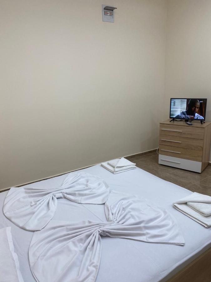 Golden Sea View Apartments Поморие Экстерьер фото