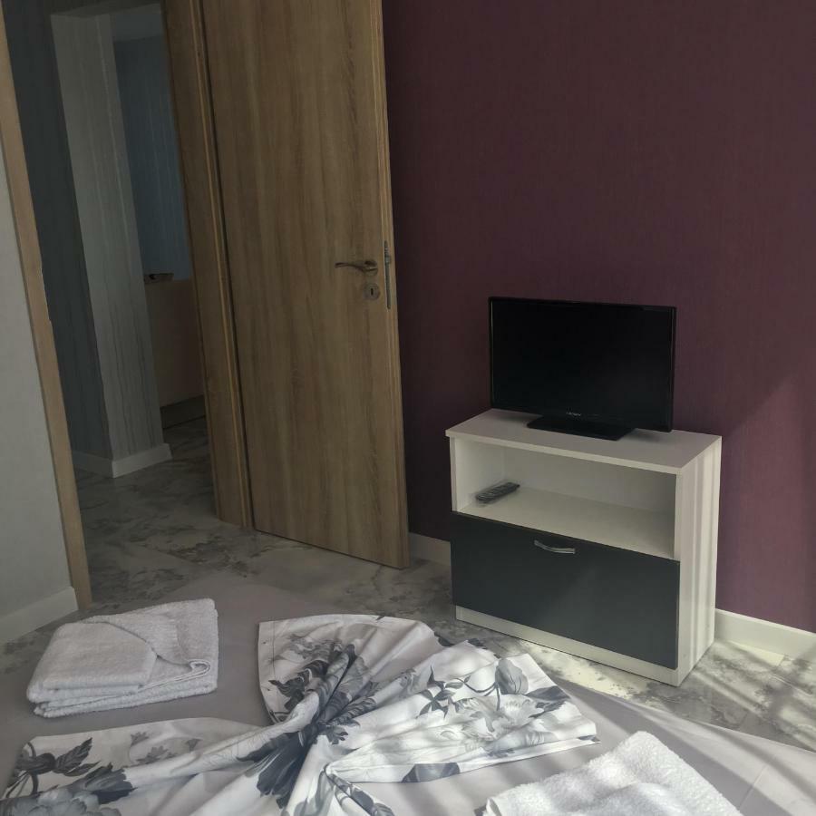 Golden Sea View Apartments Поморие Экстерьер фото
